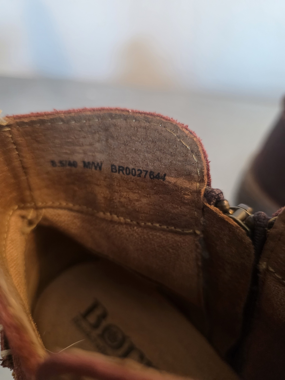 Born Calyn Burgundy Suede Side-Zip Booties 8.5 - Picture 5 of 5